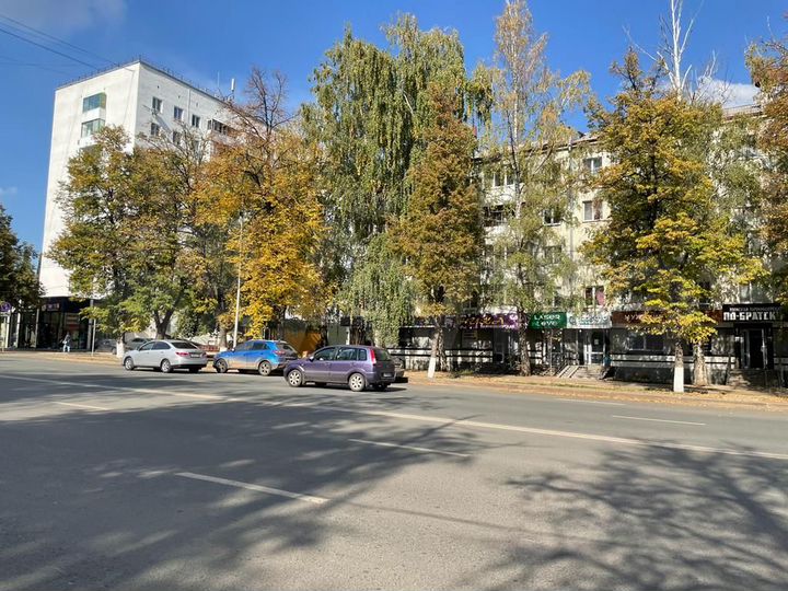 Магазин Услуги Офис на Дворце Спорта, 32.2 м²