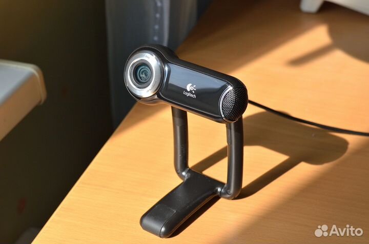HD Web камера Logitech практически новая