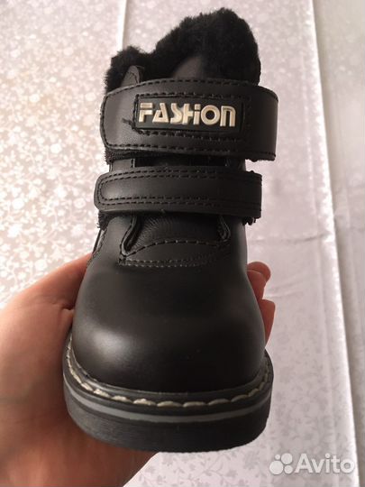 Ботинки детские 22 размер
