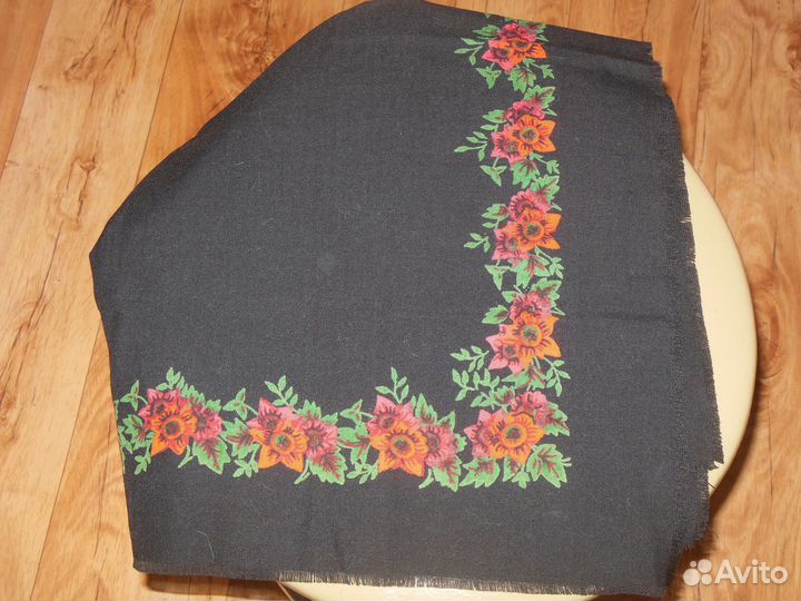 Платки х/б не использовались