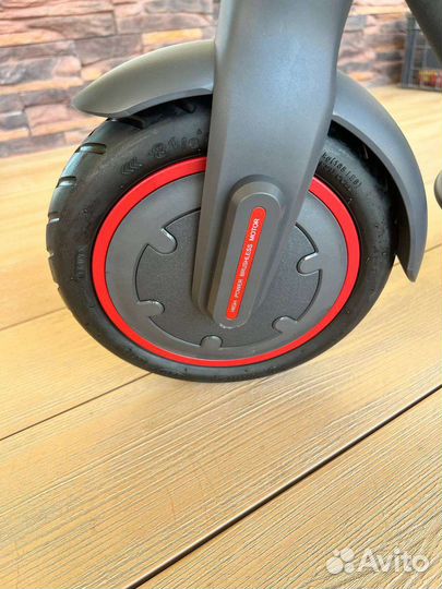 Самокат взрослый Mi Electric Scooter Pro