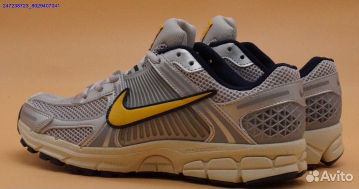 Кроссовки Nike Air Zoom Vomero 5