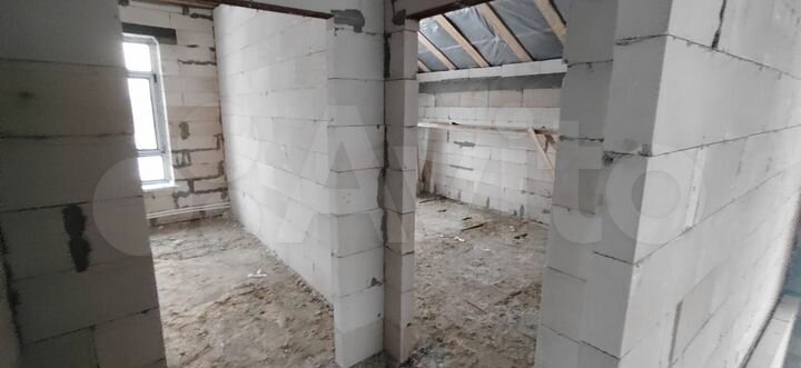 Дом 176 м² на участке 5,7 сот.