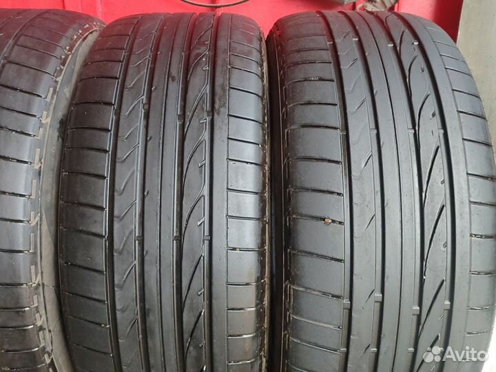 Bridgestone Dueler H/P Sport 285/45 R20