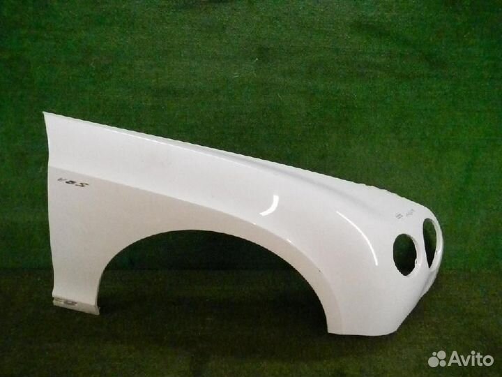 Крыло переднее правое Bentley Continental GT