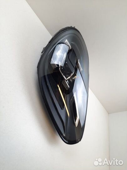 Фара правая Porsche Cayenne 2 958 2014-2018