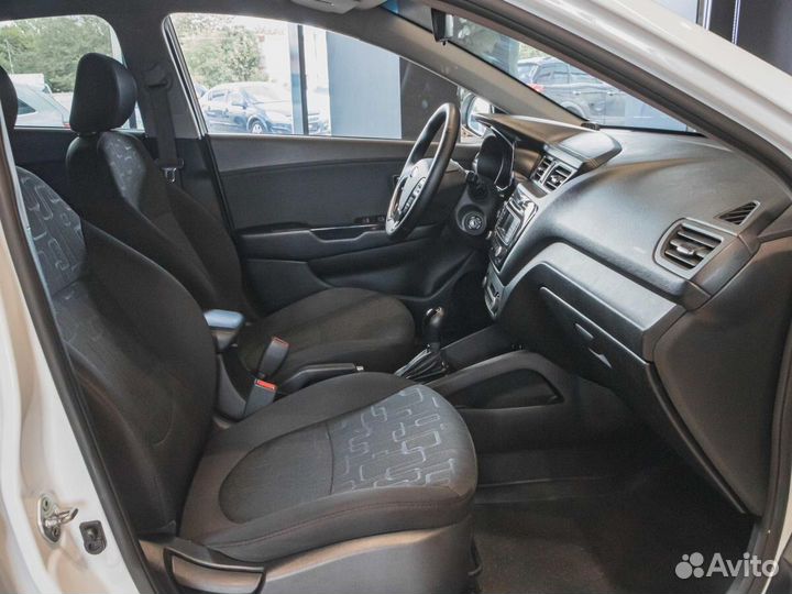 Kia Rio 1.6 AT, 2015, 83 200 км