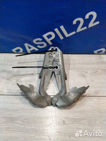 Петля капота Toyota Cresta JZX100 1jzge 2000.10