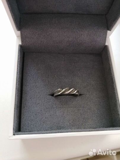 Серебряное кольцо