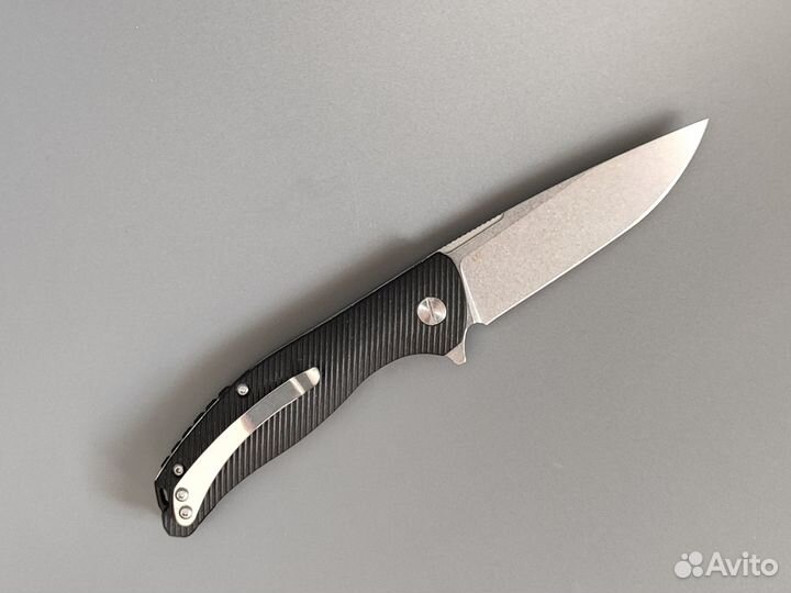 Складной туристический нож D2