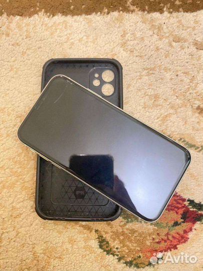 iPhone 11 RU/A