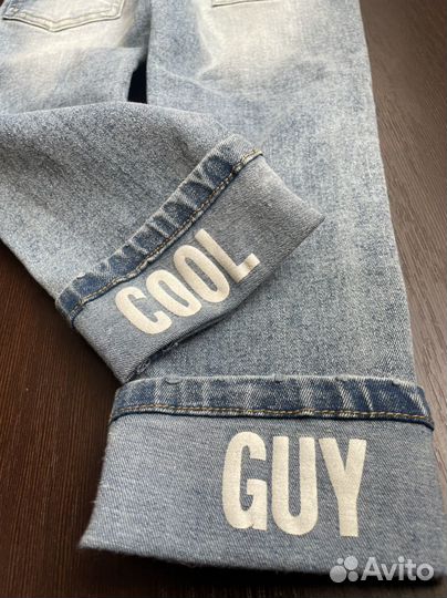 Джинсы новые