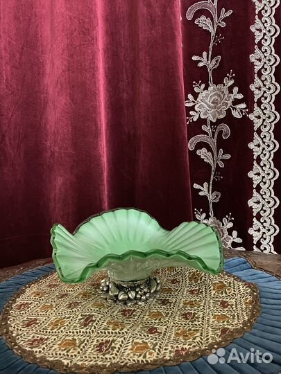 Старинная фруктовница