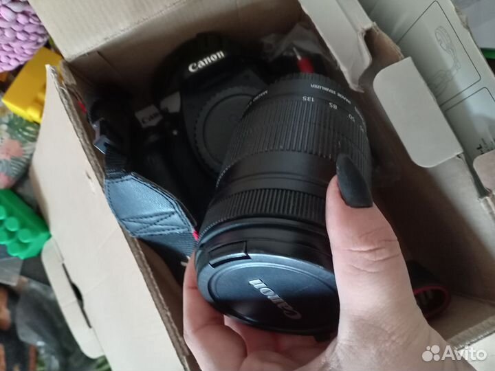 Зеркальный фотоаппарат canon eos 600d