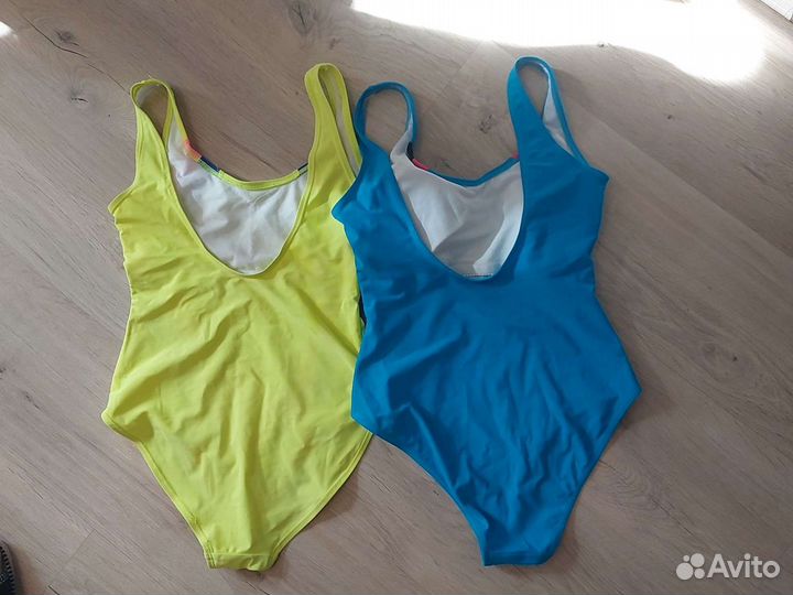 Купальники спортивные