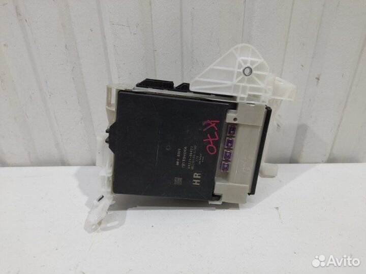 Блок комфорта Toyota Camry Xv70 АКПП 2AR-FE