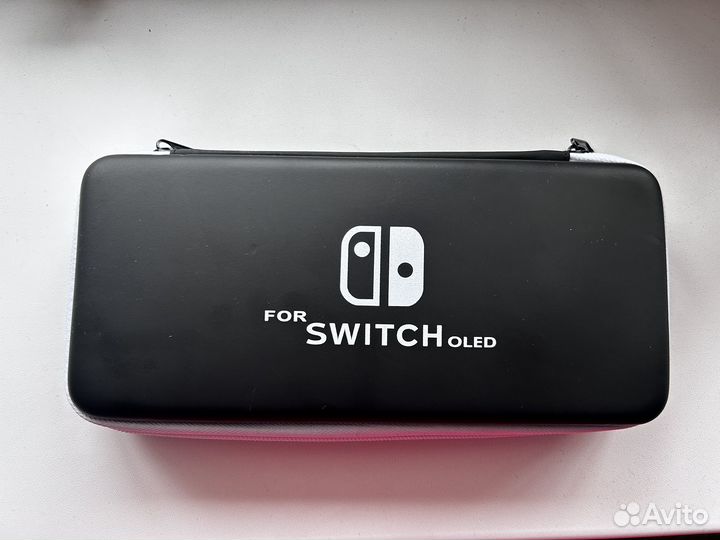 Nintendo Switch oled 64 гб + карта памяти + чехол