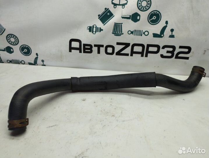 Патрубок радиатора нижний Kia Ceed хэтчбек G4FC