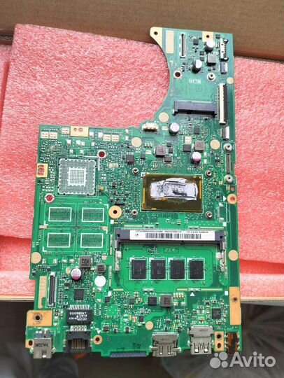 Материнская плата tp500la i3