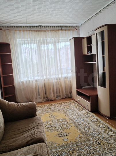 2-к. квартира, 47 м², 3/5 эт.