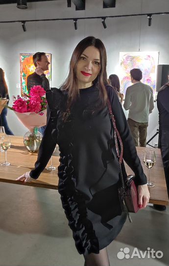 Помощник администратора/Хостес