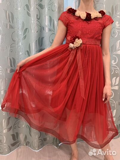 Платье новое р.140