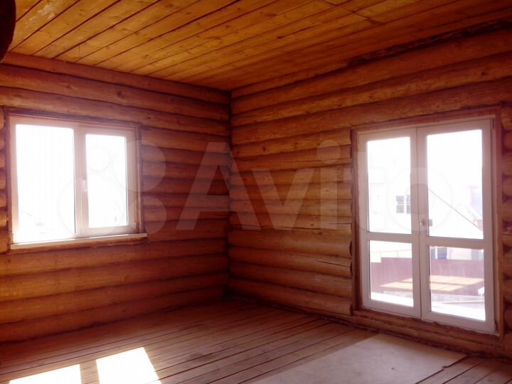 Дом 170 м² на участке 7,2 сот.