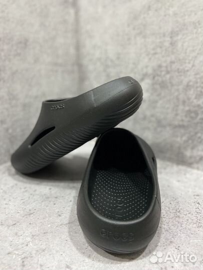 Сабо Crocs Mellow recovery clog