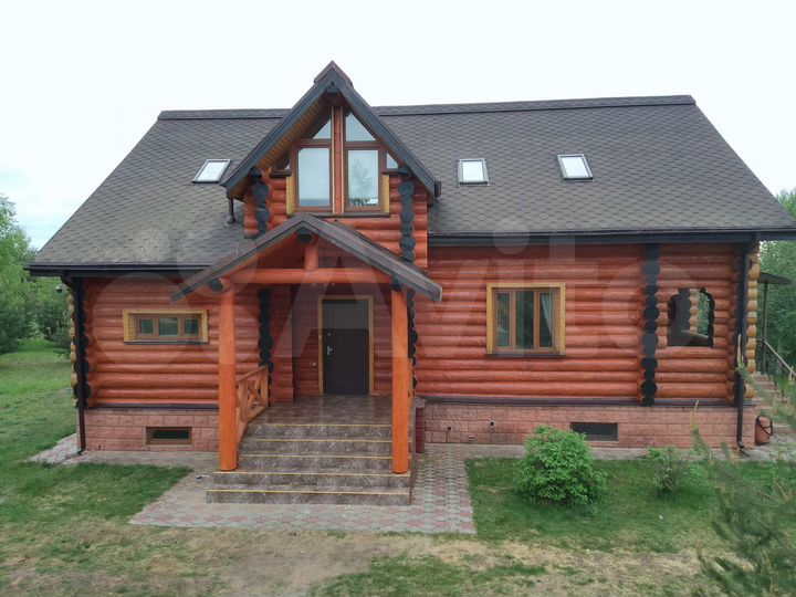 Дом 300 м² на участке 2 га