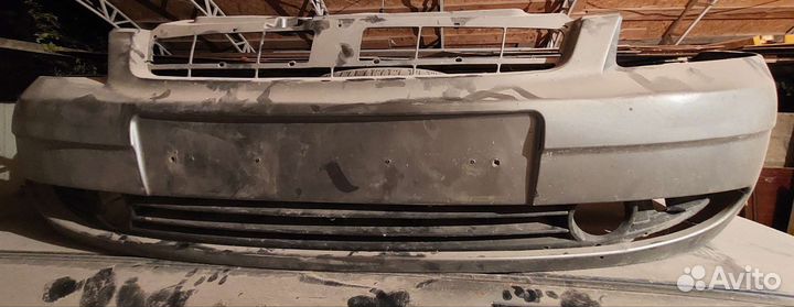 Бампер передний priora 1