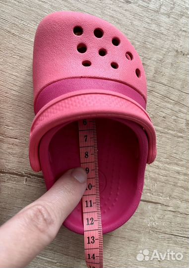 Сандали crocs c4