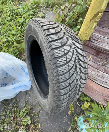 Goodyear UltraGrip Ice+ 215/55 R17 94