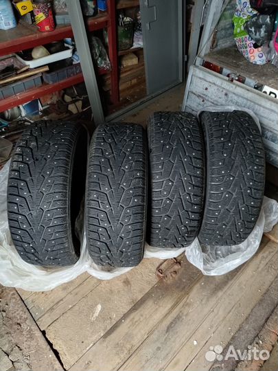 Yokohama Ice Guard Stud IG55 205/55 R16