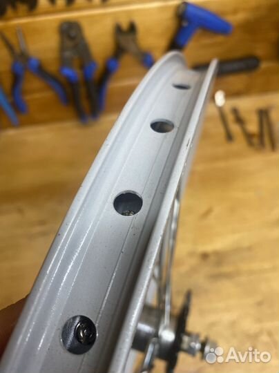 Заднее колесо 20