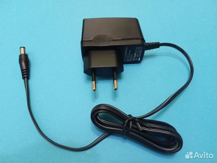 Блок питания TP-Link T090060-2C1 9V 0.6A 5W ориг