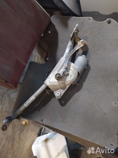 Трапеция дворников