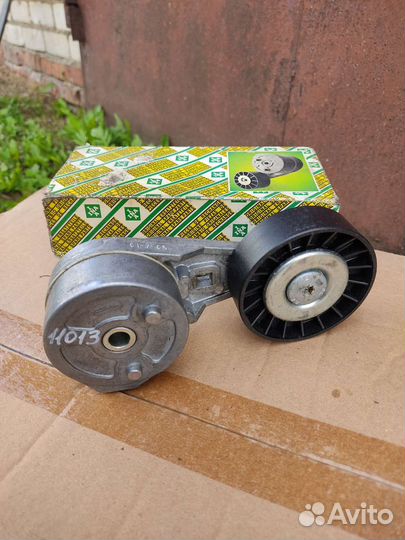 Натяжной механизм ремня газ 560