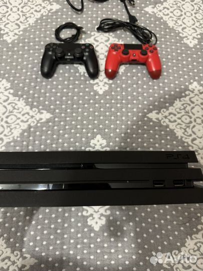 Ps 4 pro 1tb + 2 джойстика + fifa