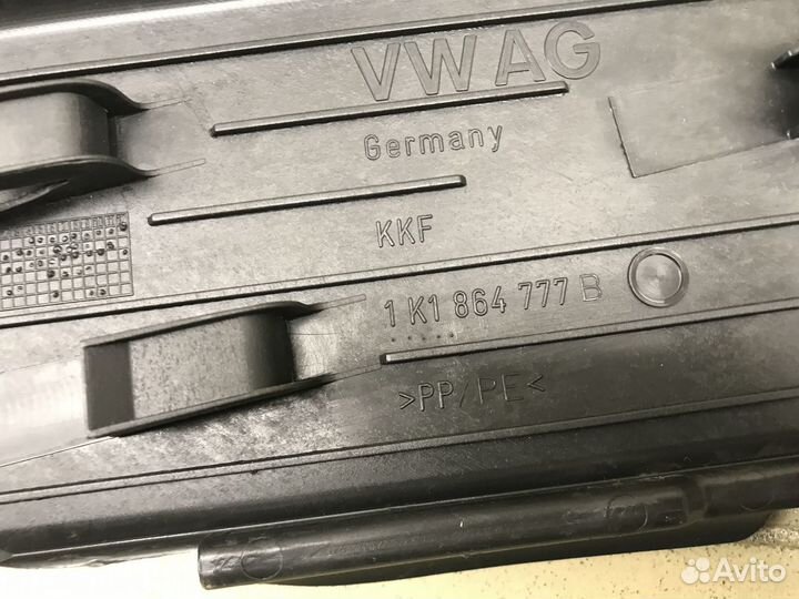 Накладка (кузов внутри) Golf V Plus 2005-2014