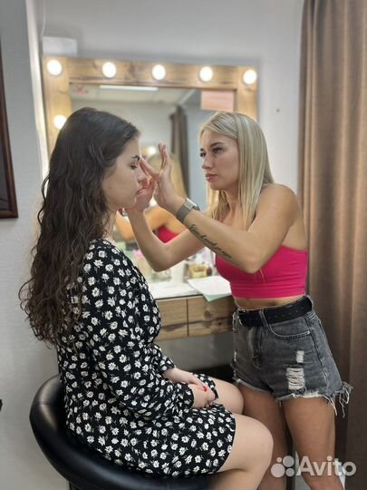 Обучение окрашиванию бровей, курсы бровиста