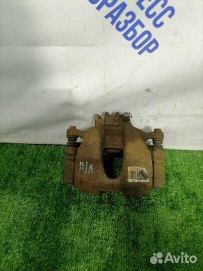 Суппорт передний левый Peugeot 308 универсал 1.6