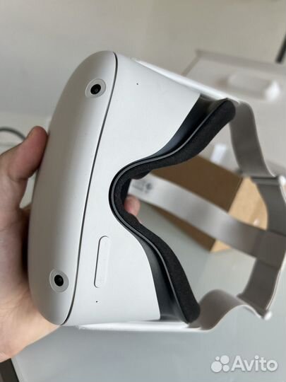 Автономный VR шлем Oculus Quest 2 128Gb + игры