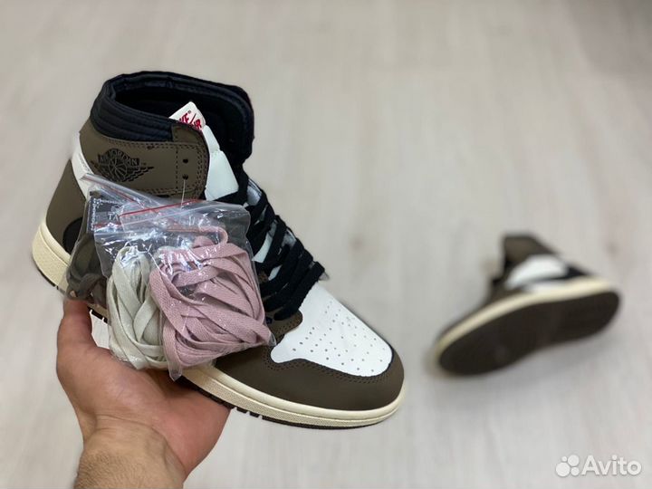 Кроссовки Air Jordan 1 Travis Scott Cactus Jack