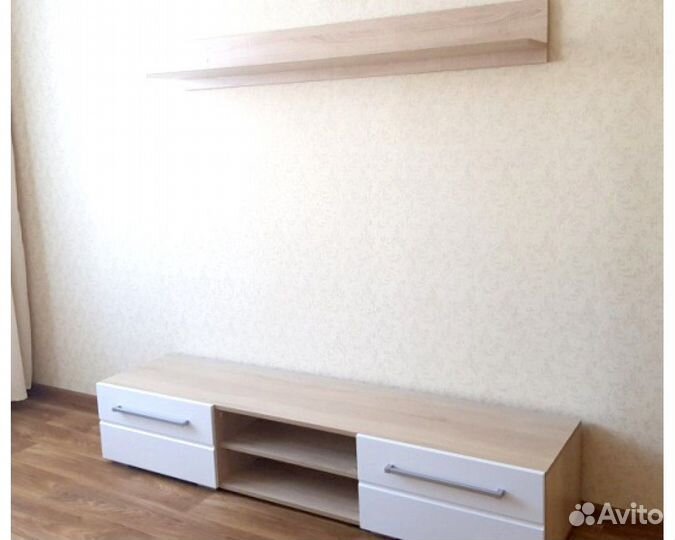 Тумба под телевизор 