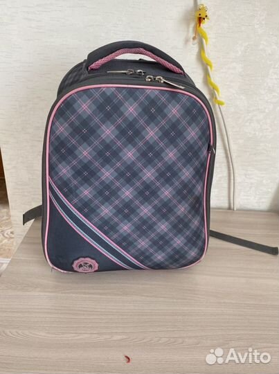 Портфель школьный