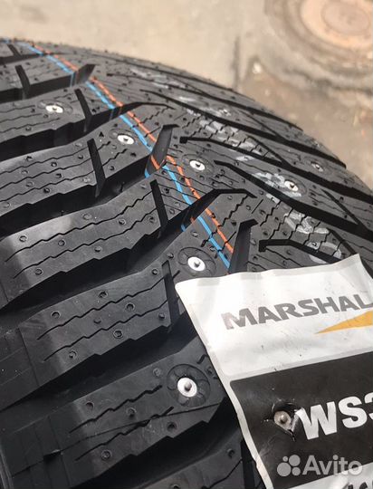 Kumho WinterCraft Ice WI31 235/65 R17 108T