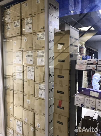 Перчатки одноразовые нитриловые