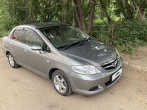 Honda Fit Aria 1.5 CVT, 2006, 135 000 км, с пробегом, цена 545 000 руб.