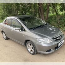 Honda Fit Aria 1.5 CVT, 2006, 135 000 км, с пробегом, цена 599 000 руб.