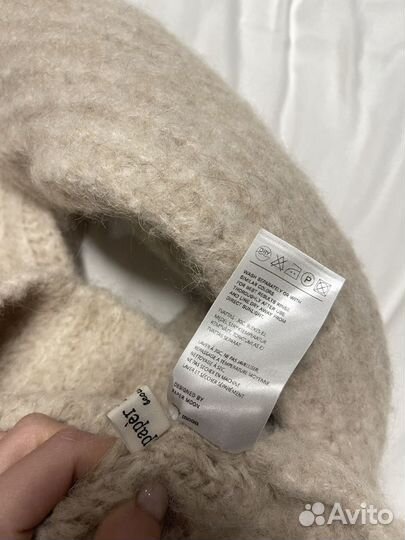 Свитер из шерсти